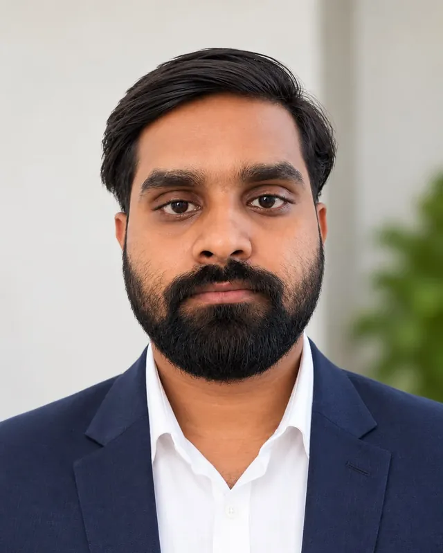 Portrait of Ambuj Yadav, poll strategist at Political Axis